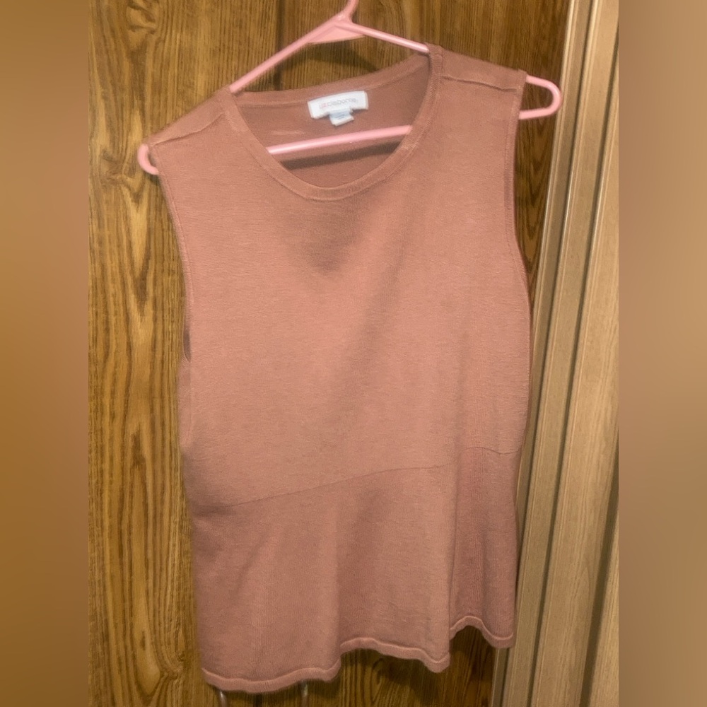 Liz Claiborne Tan Fitted Muscle Tee